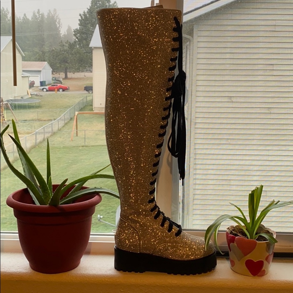 Dolls kill boots